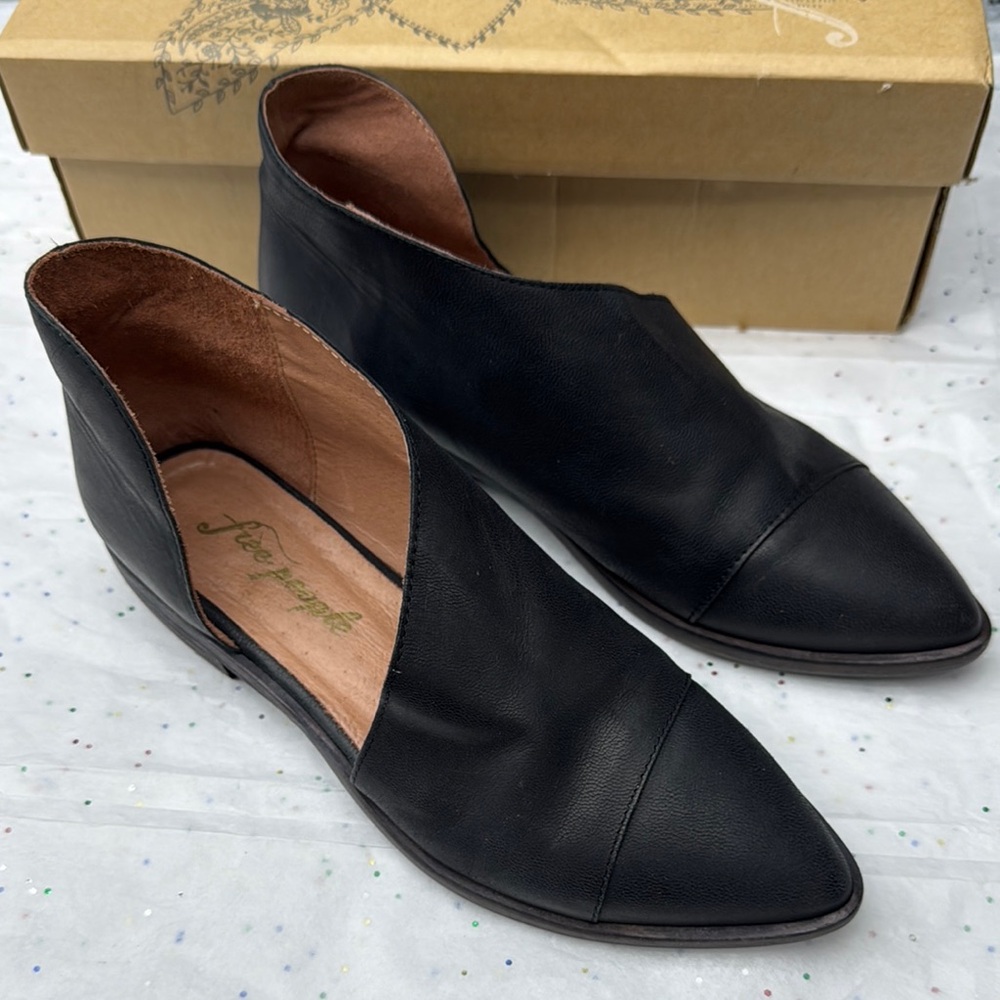 Free People Black Flats Sleek Modern Design